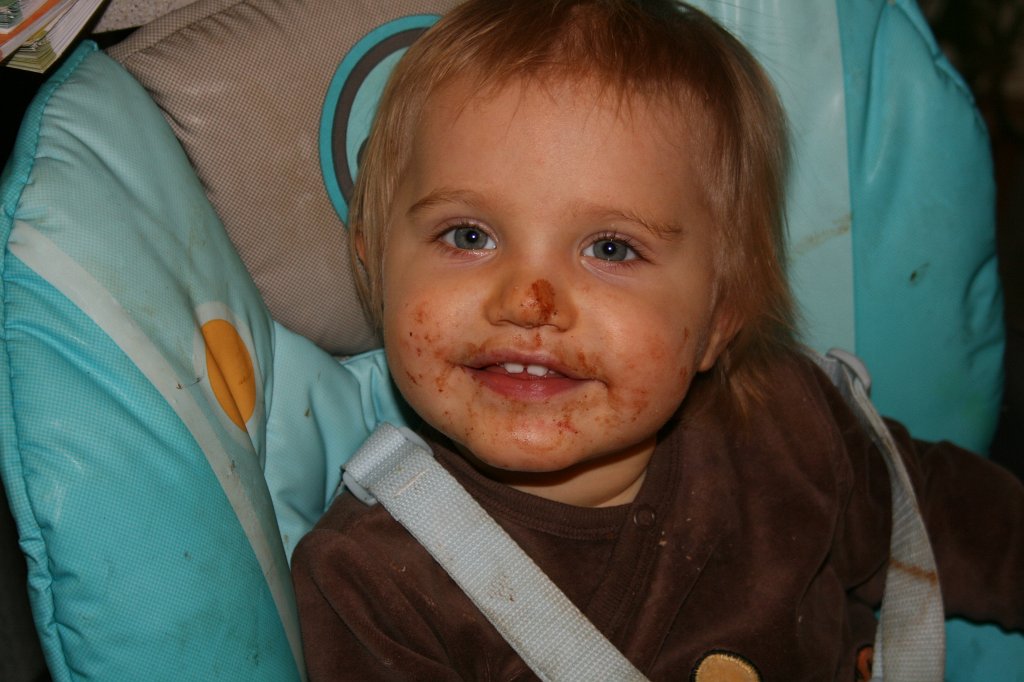 IMG_5194.JPG - Dzieci dzielą się na brudne albo nieszczęśliwe