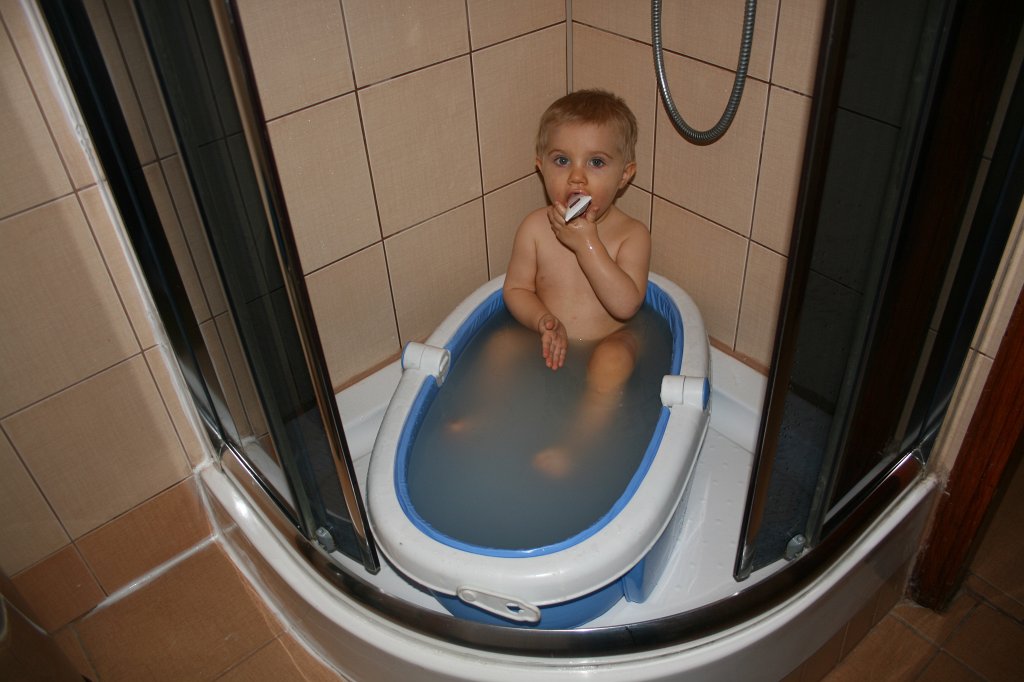 IMG_5296.JPG - Kąpiel w hotelu