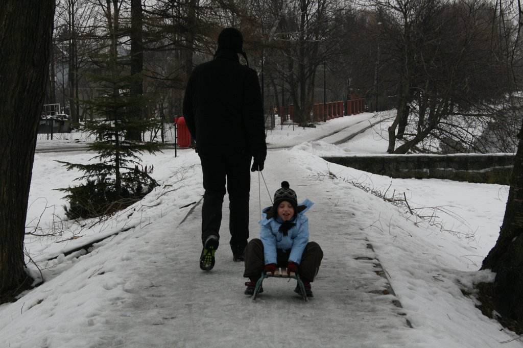 IMG_5861.JPG - Wojtek lubi jeździć tyłem