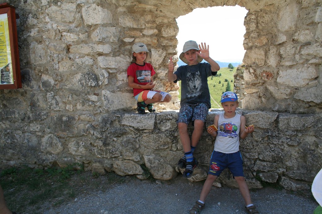 IMG_9864.JPG - Załoga na zamku