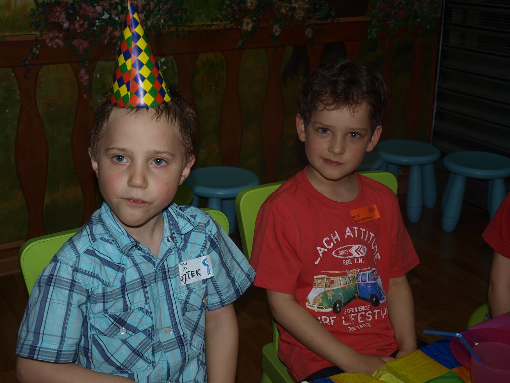 2014-04-26_P4269021.JPG - Imieniny Wojtka w sali zabaw