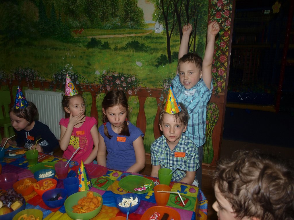 2014-04-26_P4269026.JPG - Imieniny Wojtka w sali zabaw