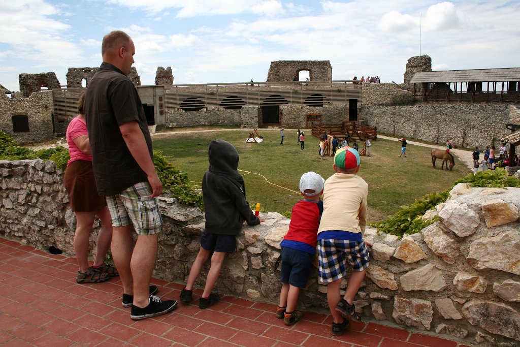 2014-06-20_10-46_IMG_1190.jpg - Ale fajny zamek!