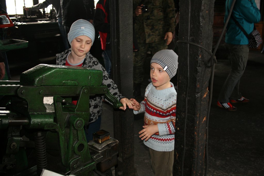 IMG_2765.JPG - Przy maszynie