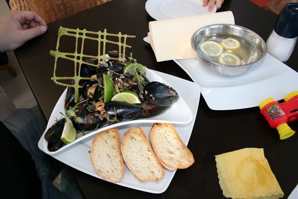 IMG_3250.JPG - Obiad - dzieci nie chciały :)