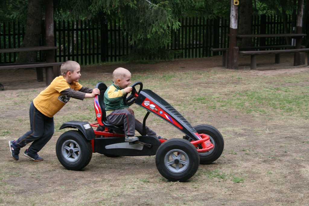 IMG_4160.JPG - Gokart z napędem :)