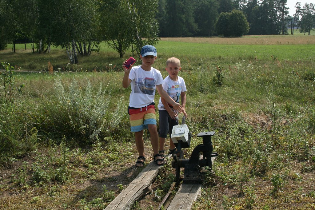 IMG_0157.JPG - My też przestawimy, a co!