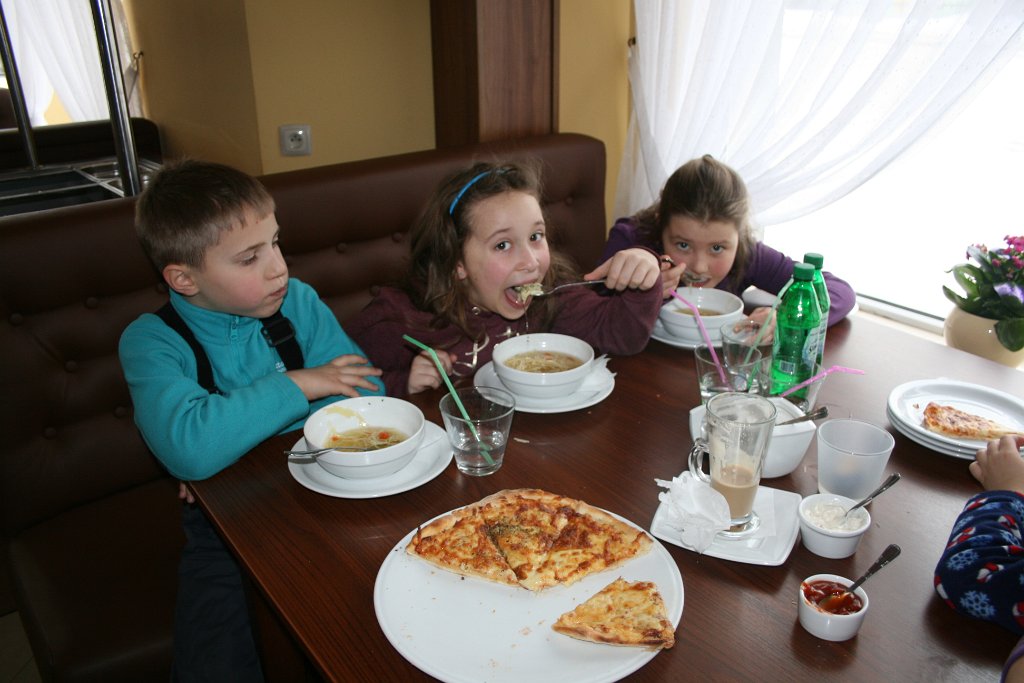 IMG_1596.JPG - Należy odrobić straty w bilansie energetycznym :) Potrawy wysokokaloryczne wskazane!