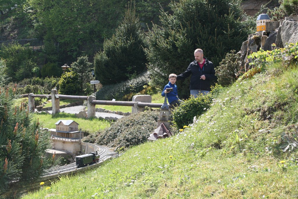 IMG_2334.JPG - Kolejki ogrodowe w parku miniatur w Dorf Wehlen