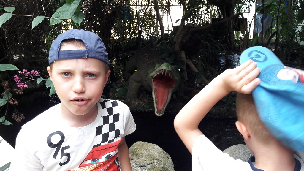 20170717_132349.jpg - Eee tam, gumowy!