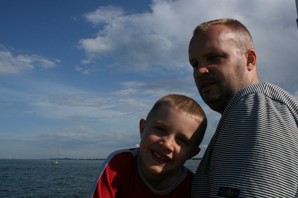 IMG_3547.JPG - Ojciec i syn nad Zatoką Gdańską